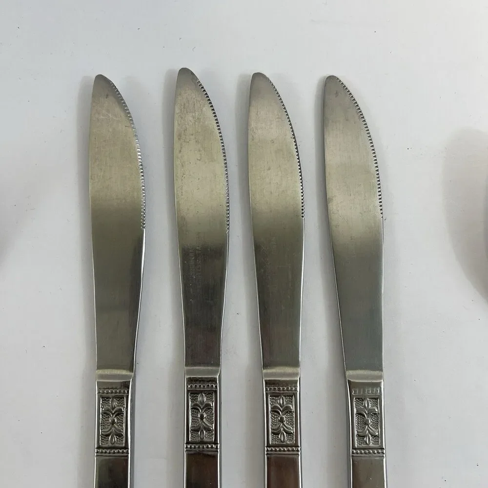 Customcraft CUS3 Fleur De Lis Stainless Flatware Set Lot 18 Forks Spoons Knives